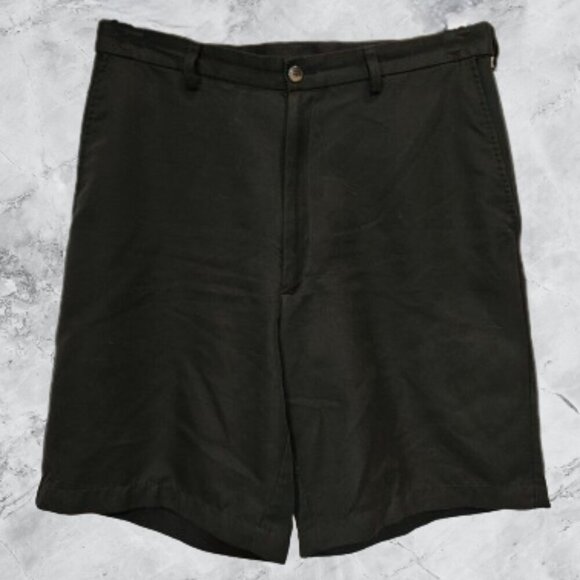 Haggar Mens Gabardine Flat Front Expandable Waist Casual Shorts - 34 - Picture 1 of 8